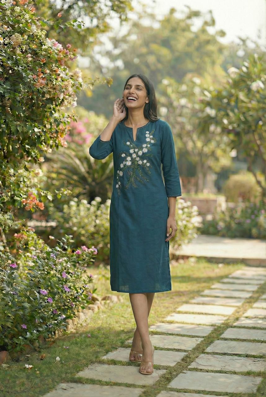 Women A-Line Below-Knee Cotton Blend Hand-Painted Dress