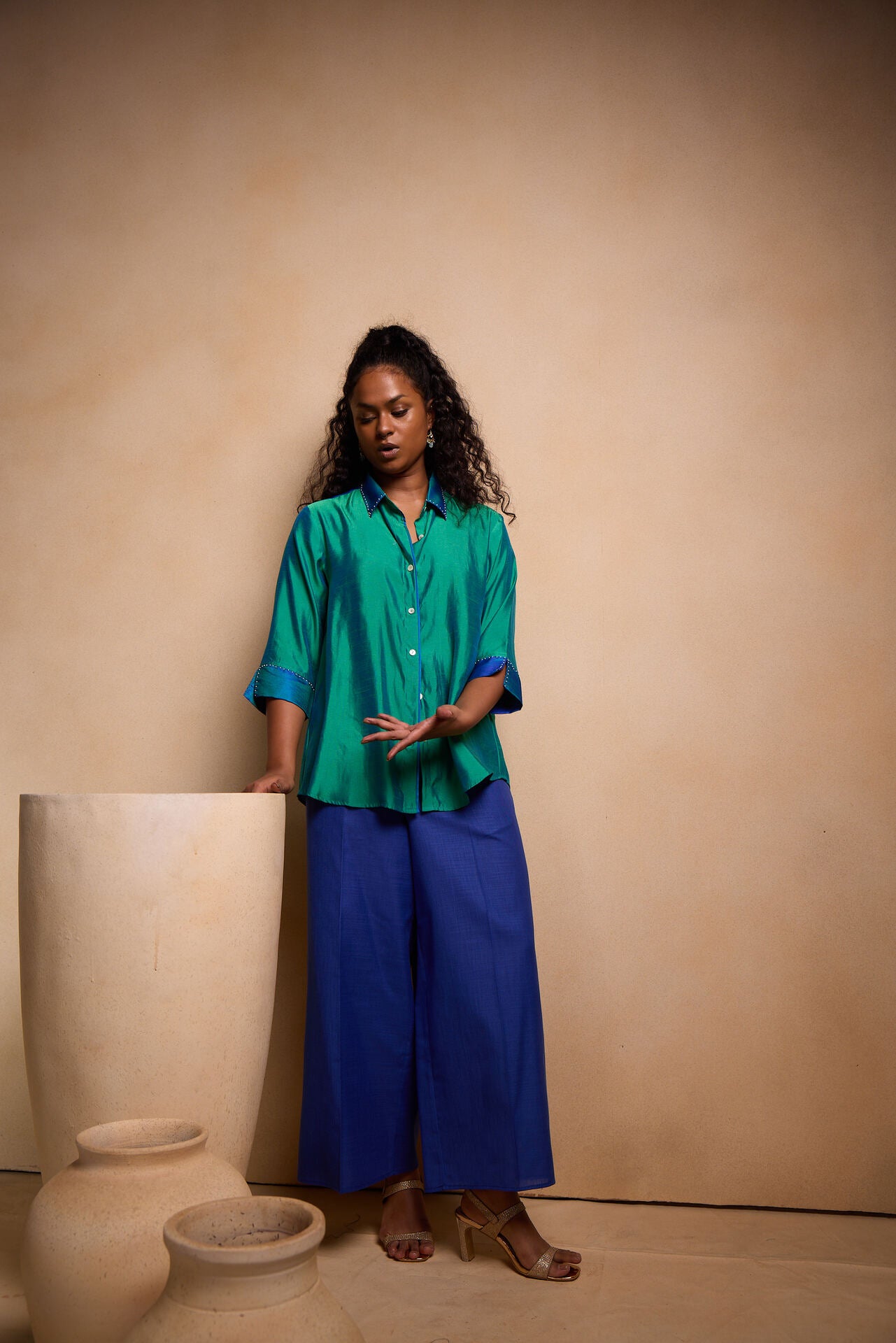 Silk shirt with peals and pants