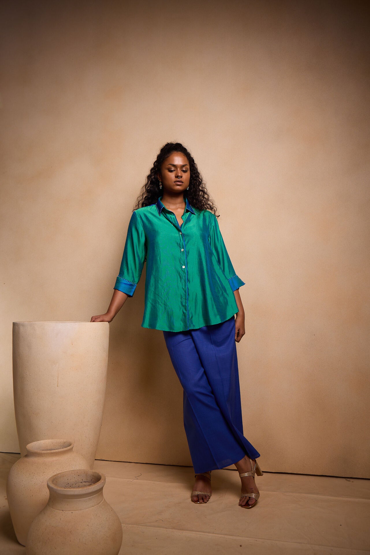 Silk shirt with peals and pants