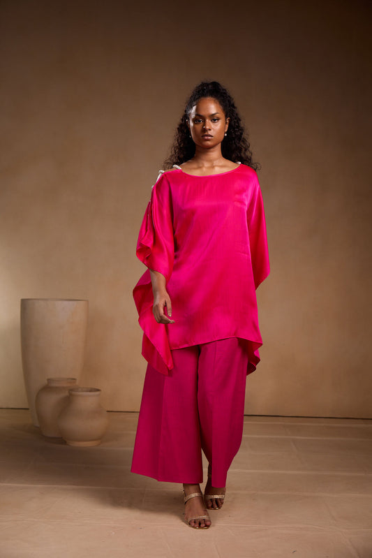Silk mid-kaftan with big pearl and pant