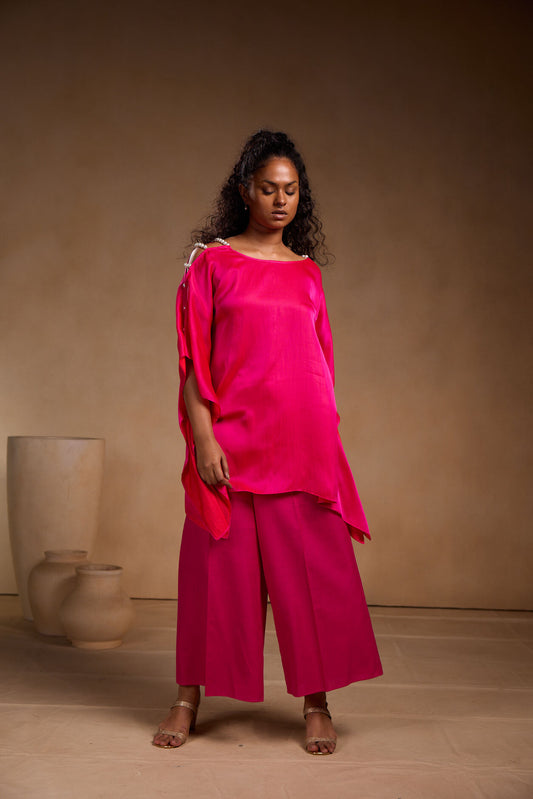 Silk mid-kaftan with big pearl