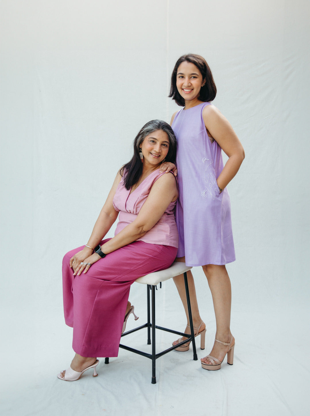 Lilac cotton A-line sleeveless dress - Main Image