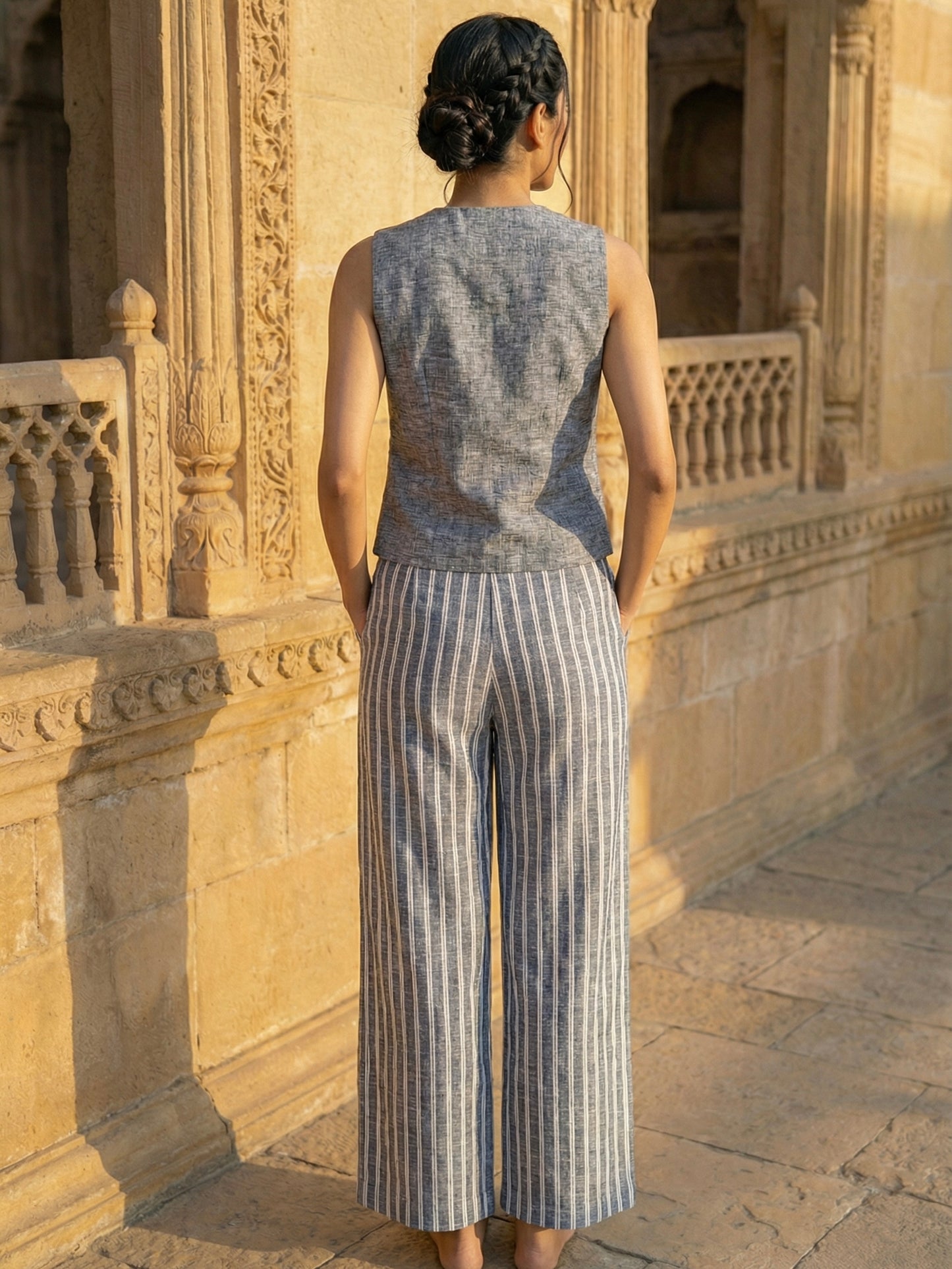 Structured vest top