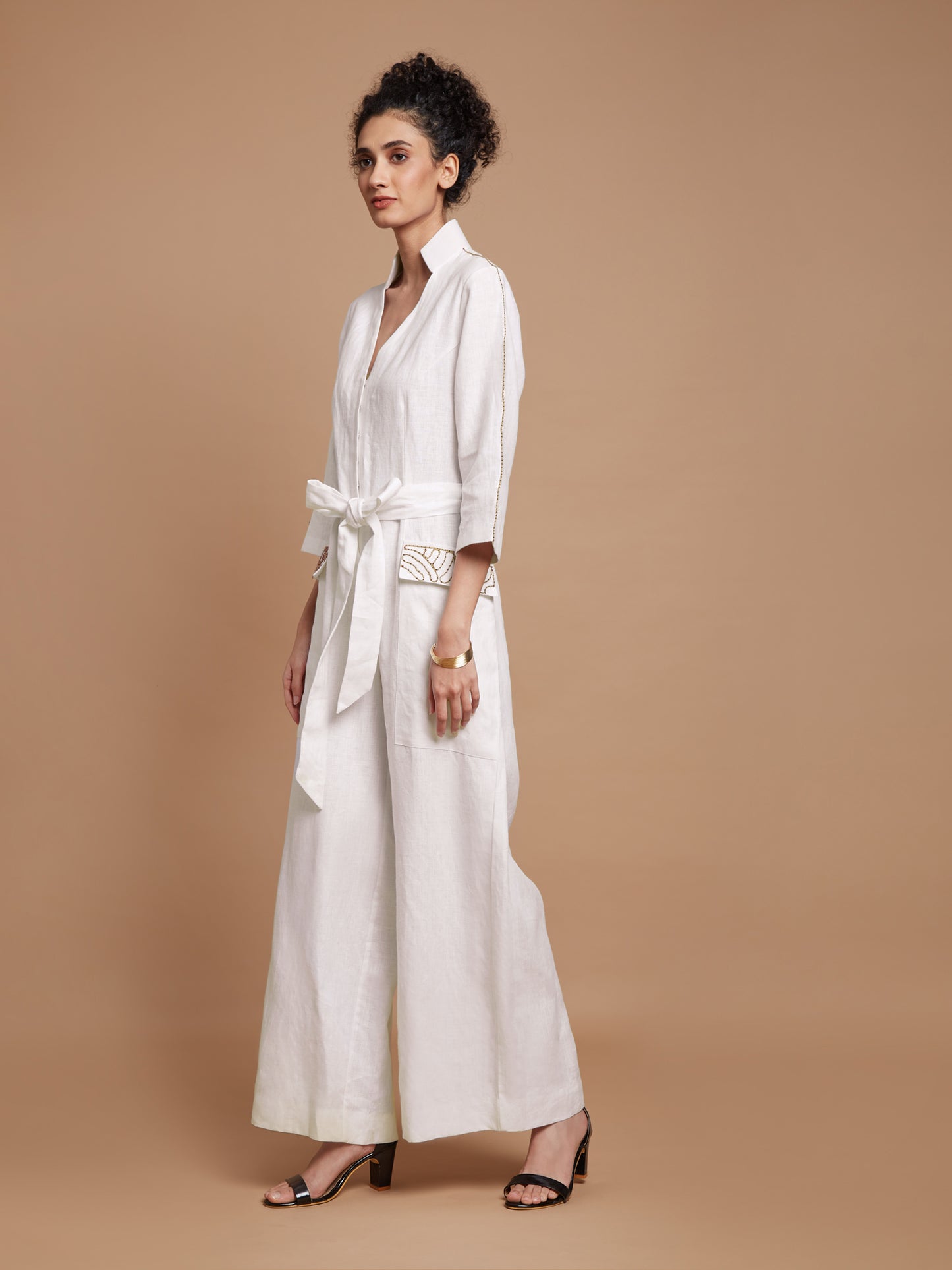 White jumpsuit with tie-up