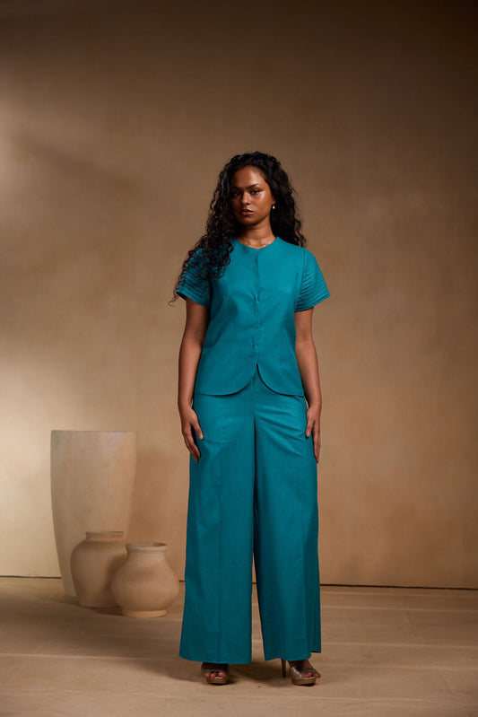 Short pleated sleeve jacket with Pants Set