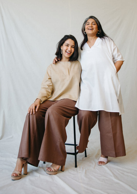 White cotton kimono tunic with sleeves